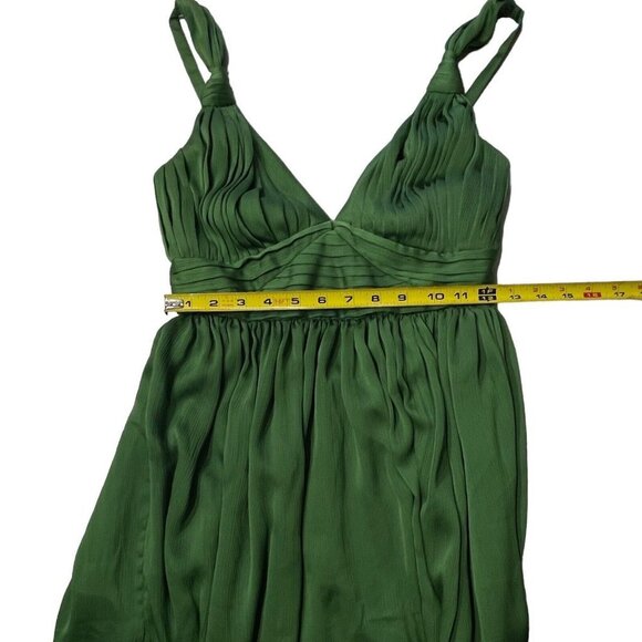 Elegant Green Prom Dress - Picture 11 of 12